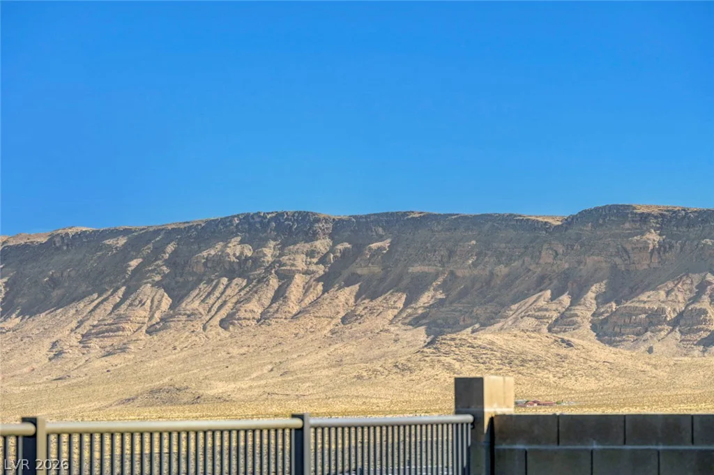 952 Tony Willis, Las Vegas, NV 89138