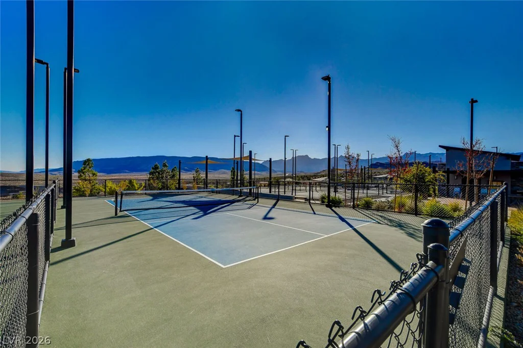 952 Tony Willis, Las Vegas, NV 89138
