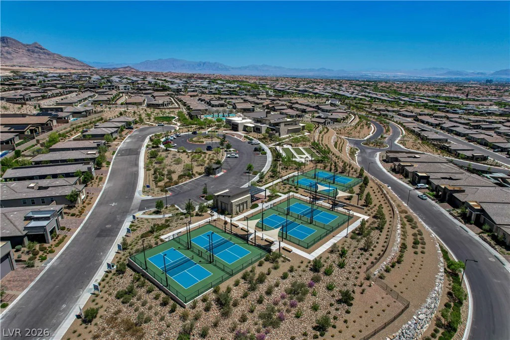 952 Tony Willis, Las Vegas, NV 89138