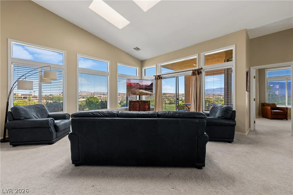725 Ventana, Mesquite, NV 89027