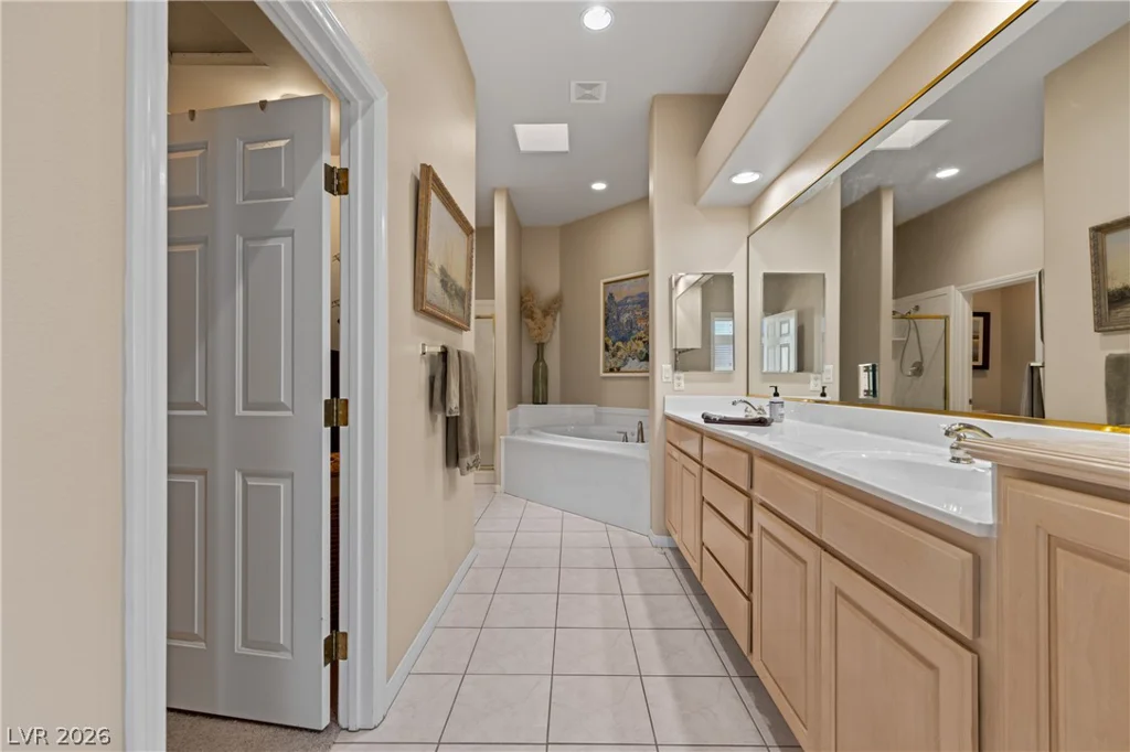 725 Ventana, Mesquite, NV 89027