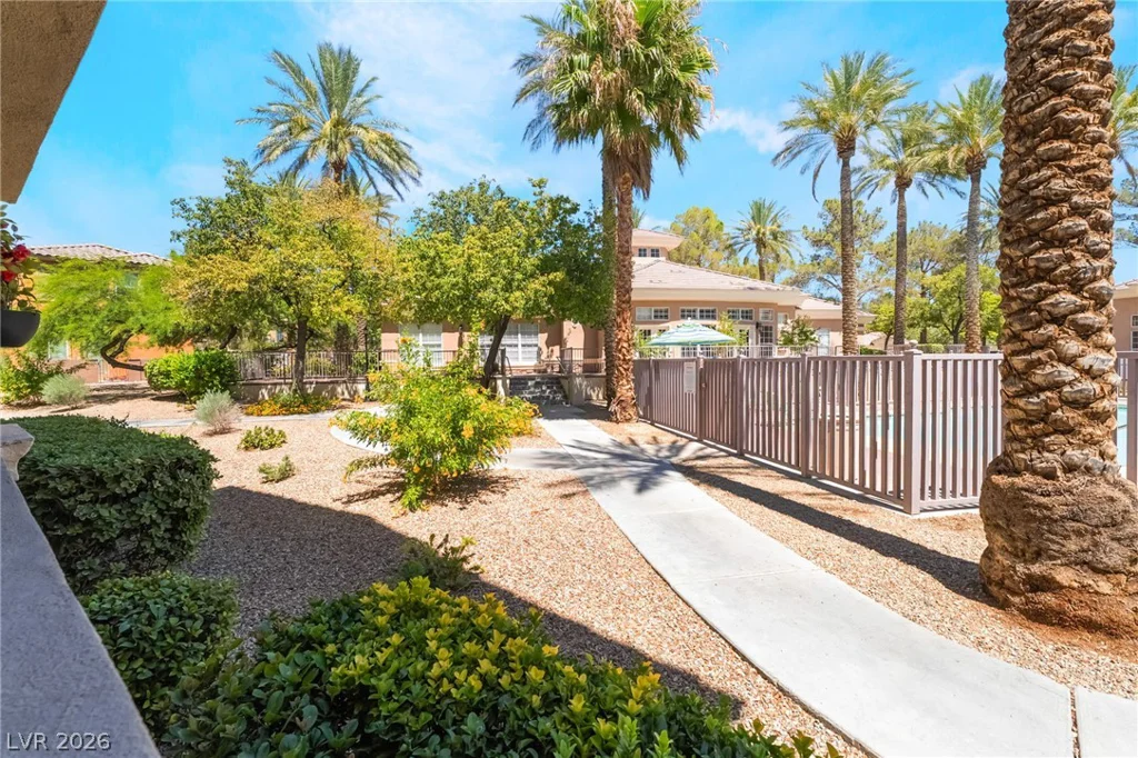 3555 Meridale, Las Vegas, NV 89147