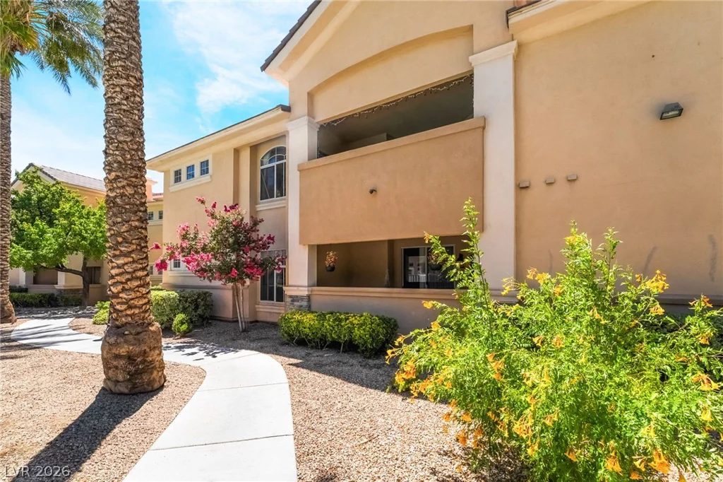 3555 Meridale, Las Vegas, NV 89147