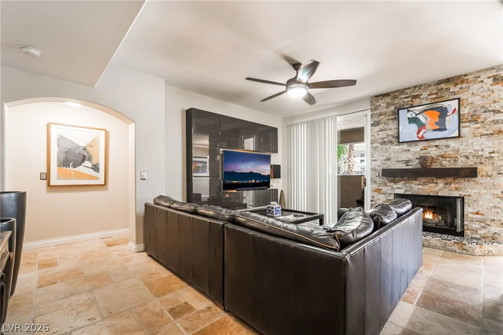 3555 Meridale, Las Vegas, NV 89147