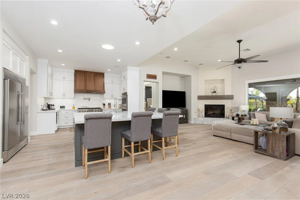 252 Hull, Henderson, NV 89015