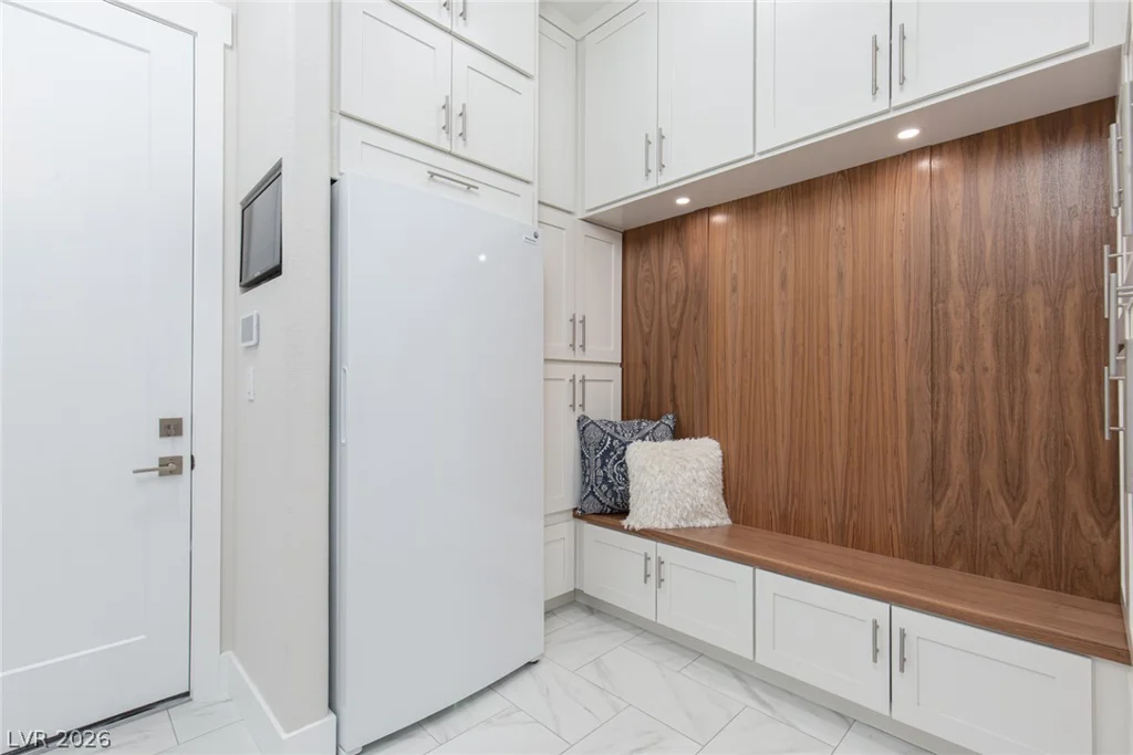 252 Hull, Henderson, NV 89015