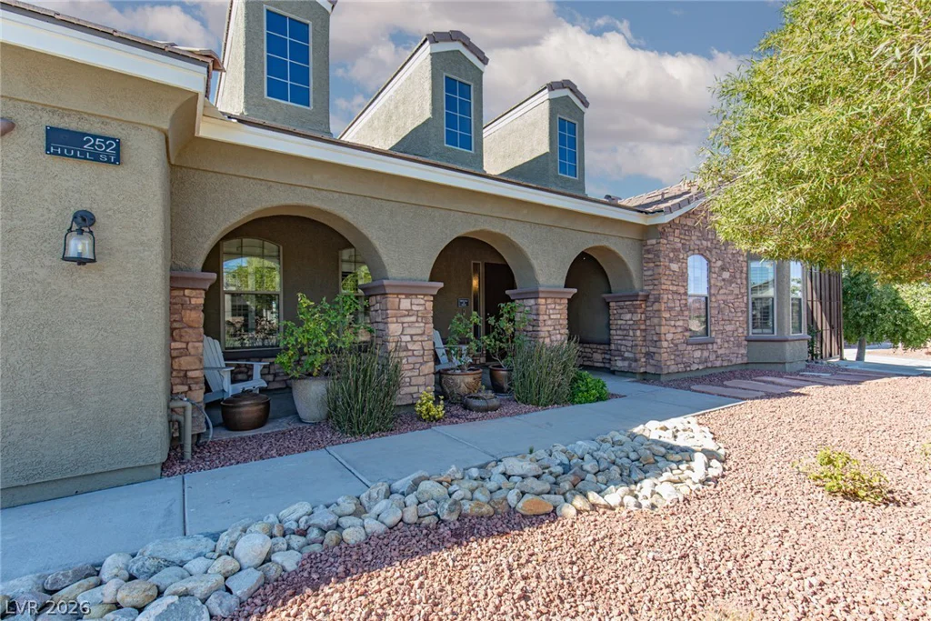 252 Hull, Henderson, NV 89015