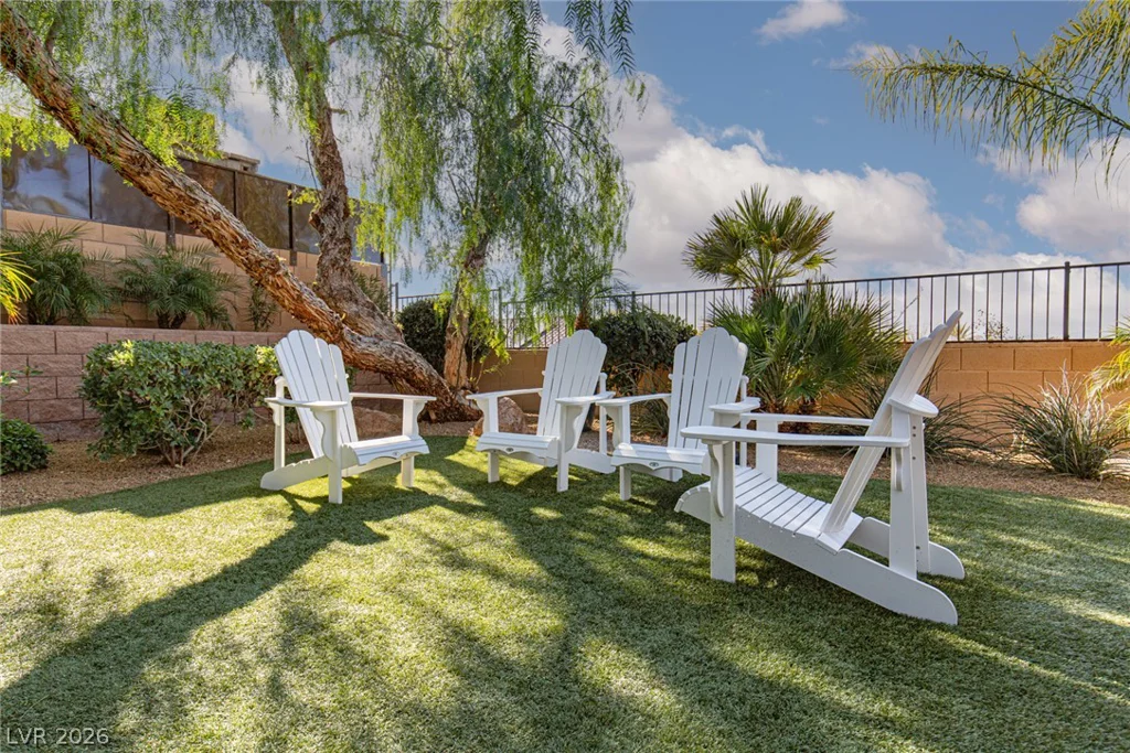 252 Hull, Henderson, NV 89015