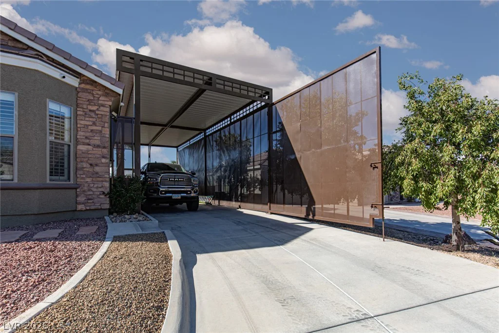 252 Hull, Henderson, NV 89015