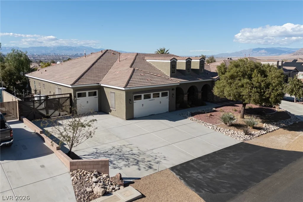 252 Hull, Henderson, NV 89015