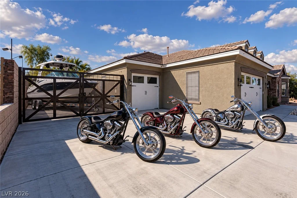 252 Hull, Henderson, NV 89015