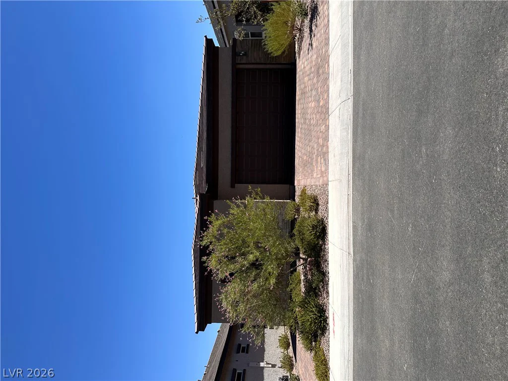 834 Eaton Falls, Henderson, NV 89011