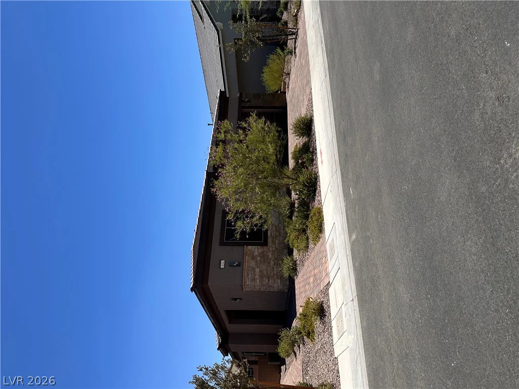 834 Eaton Falls, Henderson, NV 89011