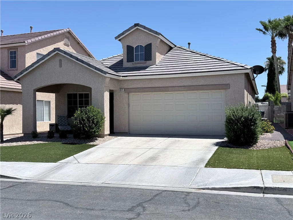 8121 Danaides, Las Vegas, NV 89131