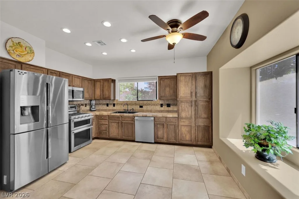 2461 Silver Blossom, Henderson, NV 89052
