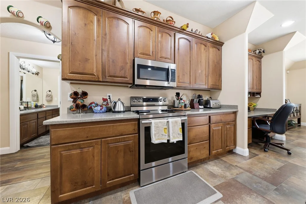 1285 Embry, Moapa, NV 89025