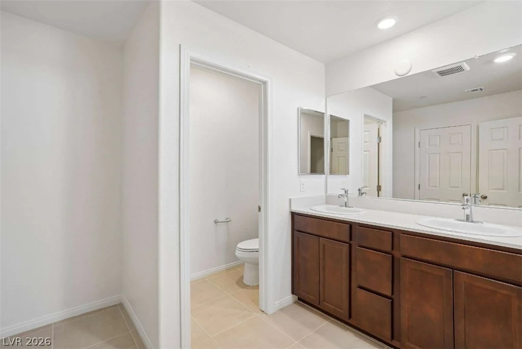 9532 Hinson, Las Vegas, NV 89139