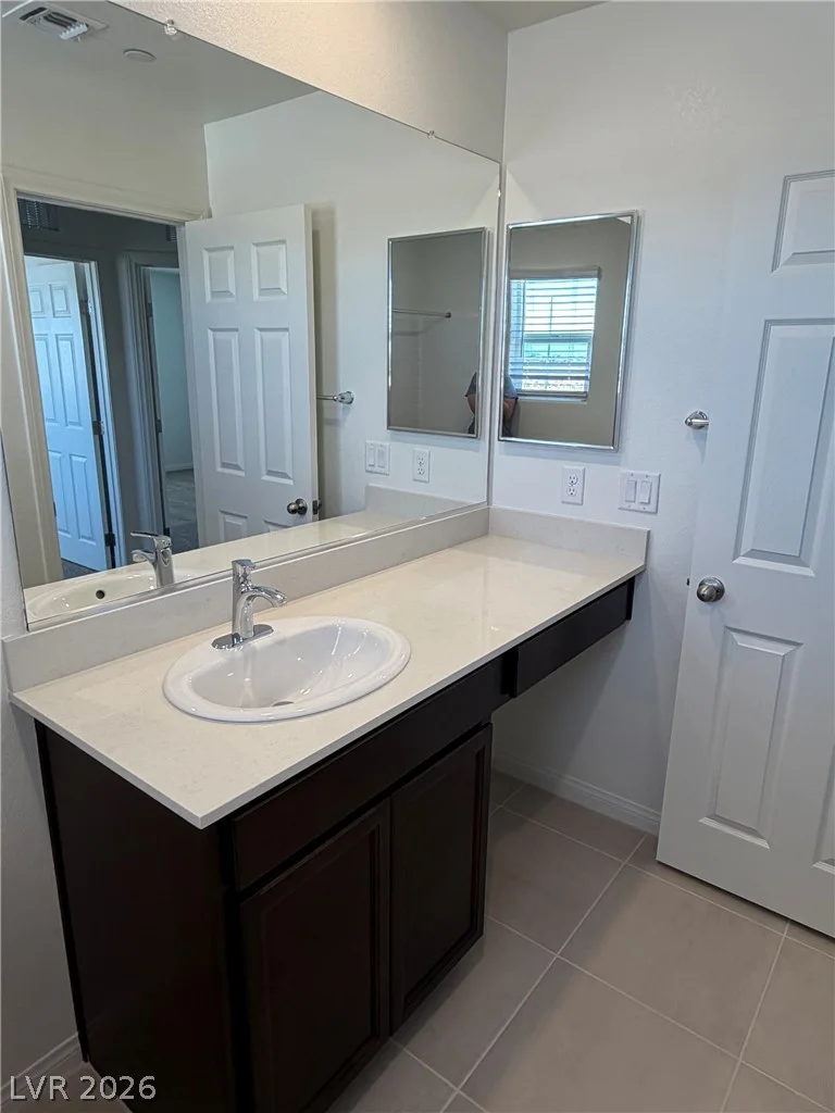 9532 Hinson, Las Vegas, NV 89139