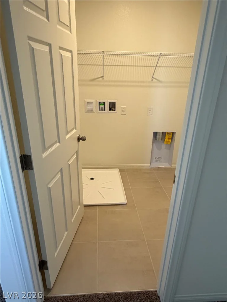 9532 Hinson, Las Vegas, NV 89139