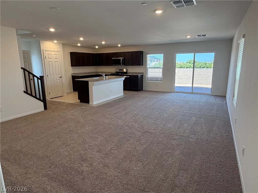 9532 Hinson, Las Vegas, NV 89139