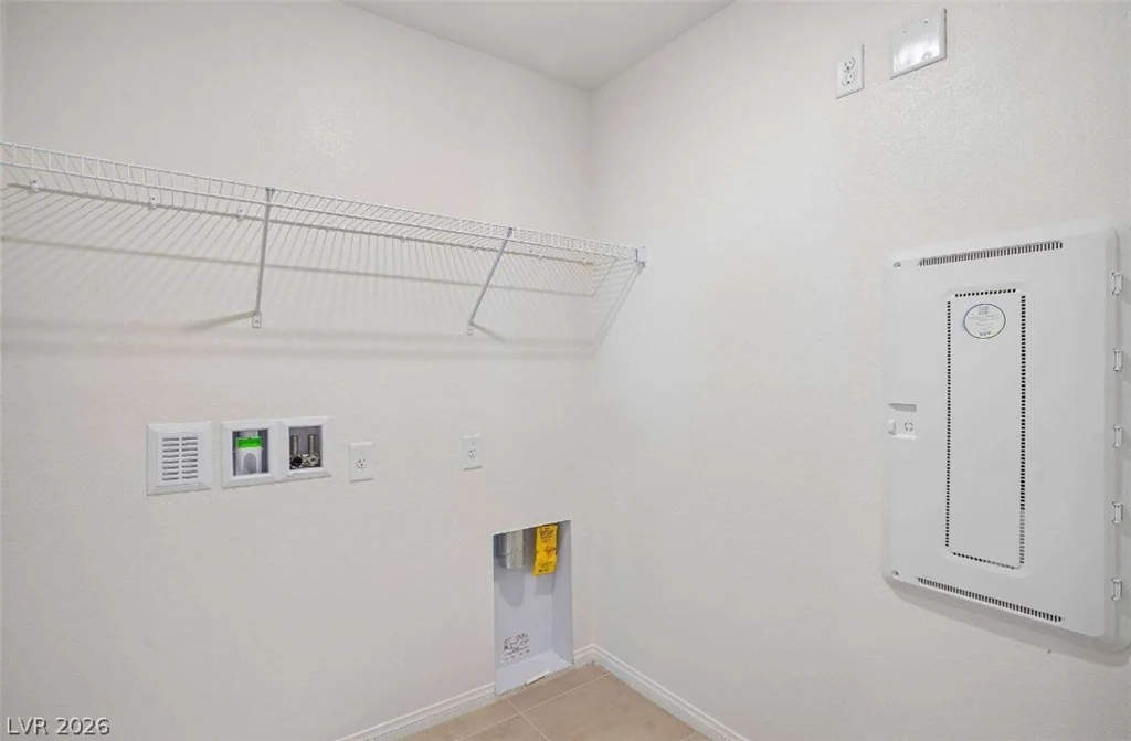 9532 Hinson, Las Vegas, NV 89139