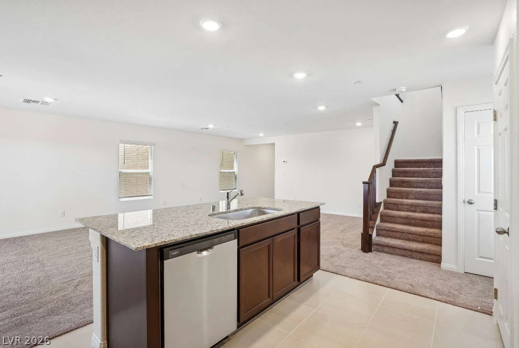 9532 Hinson, Las Vegas, NV 89139