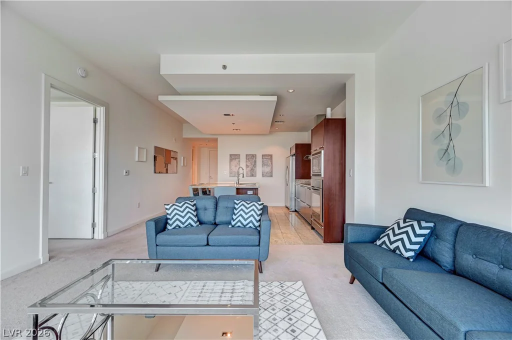 4471 Dean Martin, Las Vegas, NV 89103