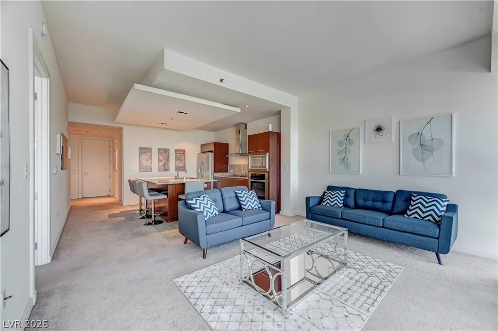 4471 Dean Martin, Las Vegas, NV 89103