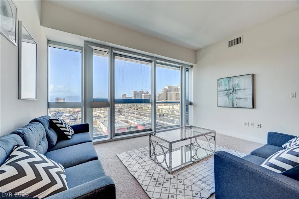 4471 Dean Martin, Las Vegas, NV 89103
