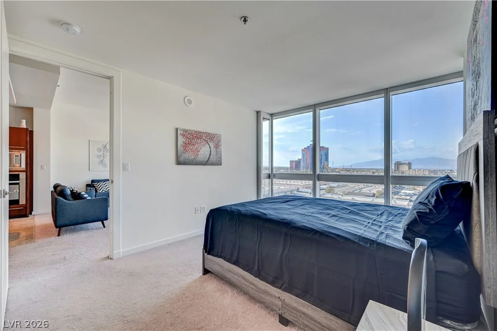 4471 Dean Martin, Las Vegas, NV 89103