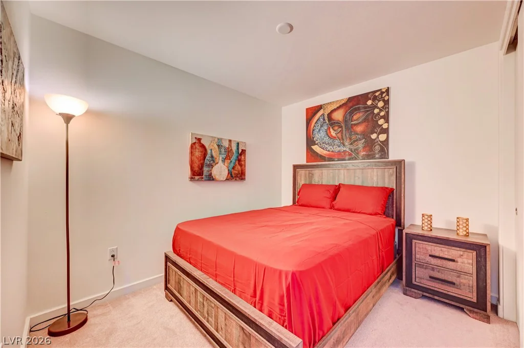 4471 Dean Martin, Las Vegas, NV 89103