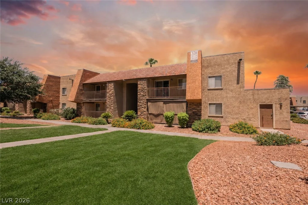 5295 Indian River, Las Vegas, NV 89103