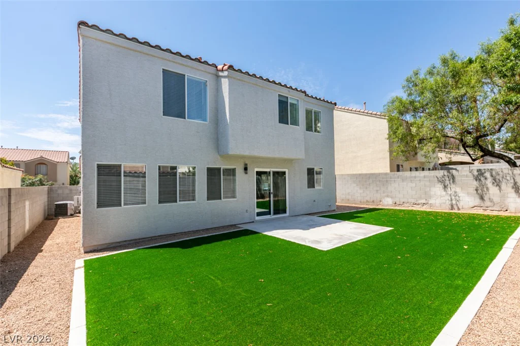 10004 Long Cattle, Las Vegas, NV 89117