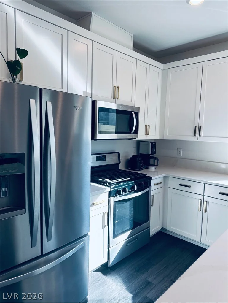 2627 Dollison, North Las Vegas, NV 89081