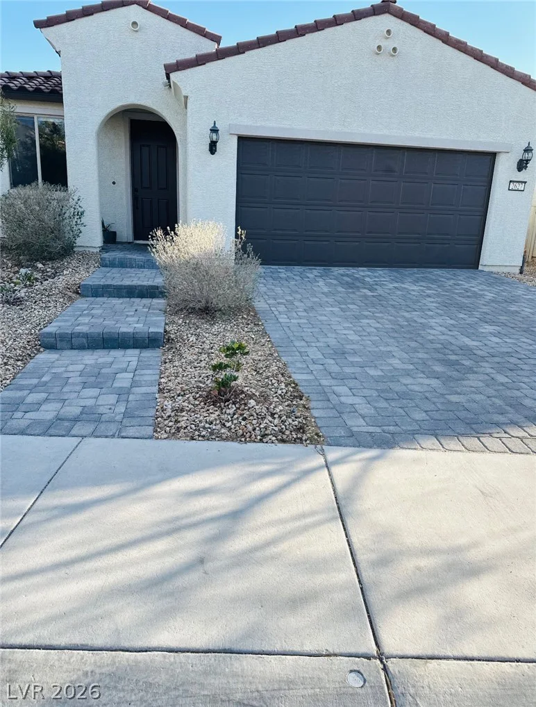 2627 Dollison, North Las Vegas, NV 89081