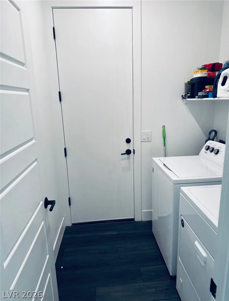 2627 Dollison, North Las Vegas, NV 89081
