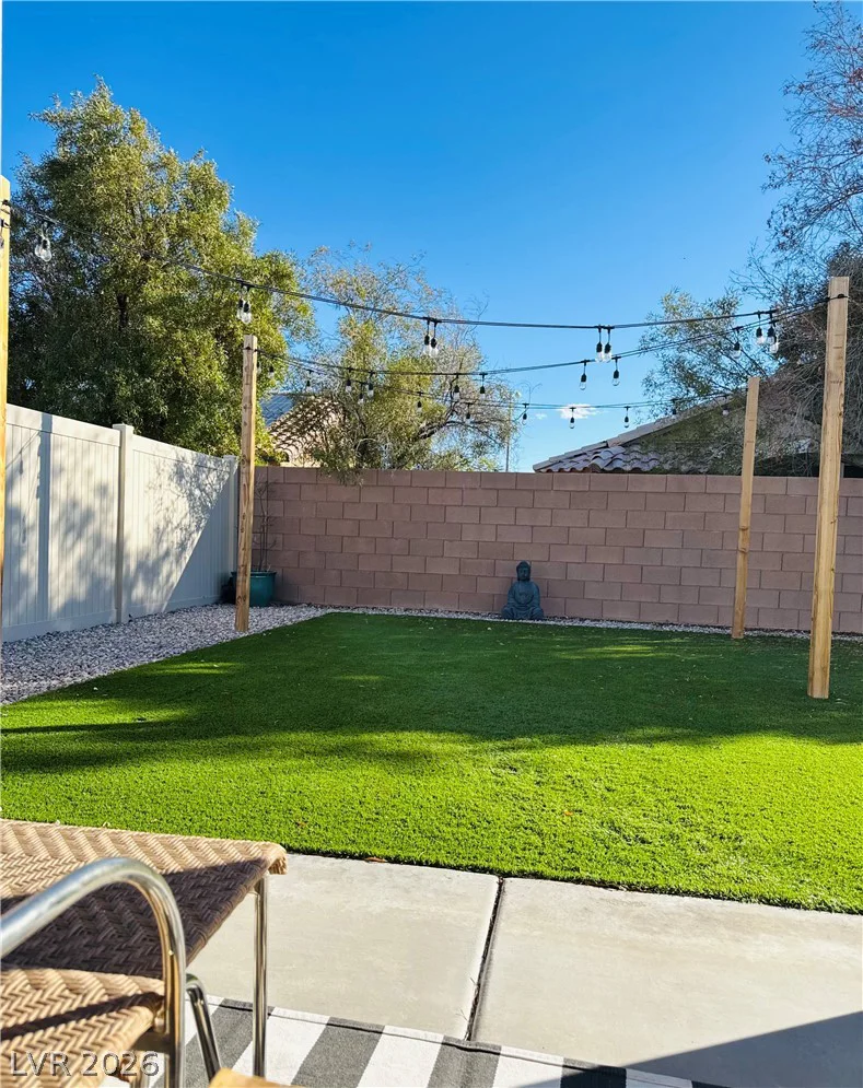 2627 Dollison, North Las Vegas, NV 89081