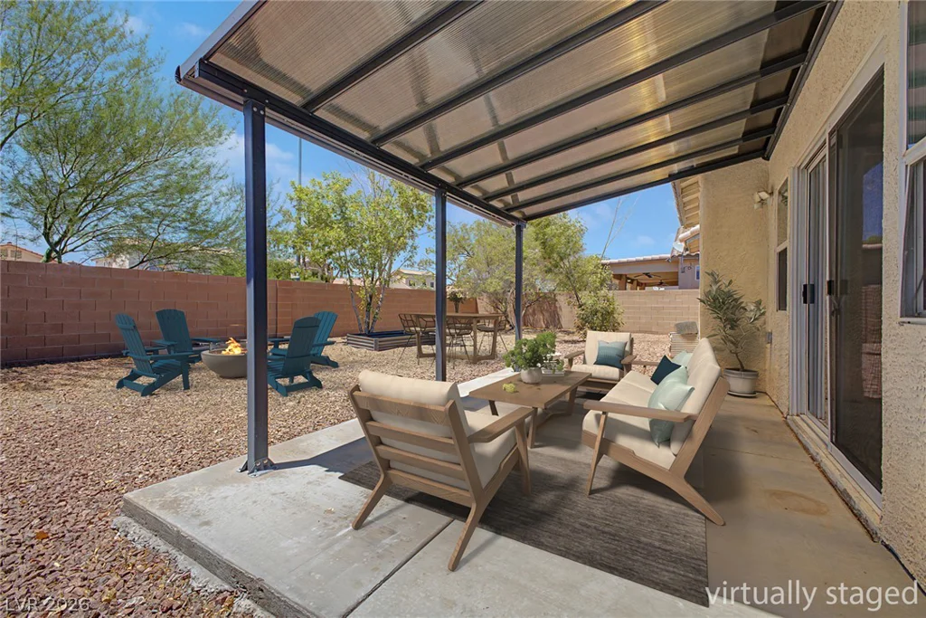 5511 Meedeldale, North Las Vegas, NV 89031
