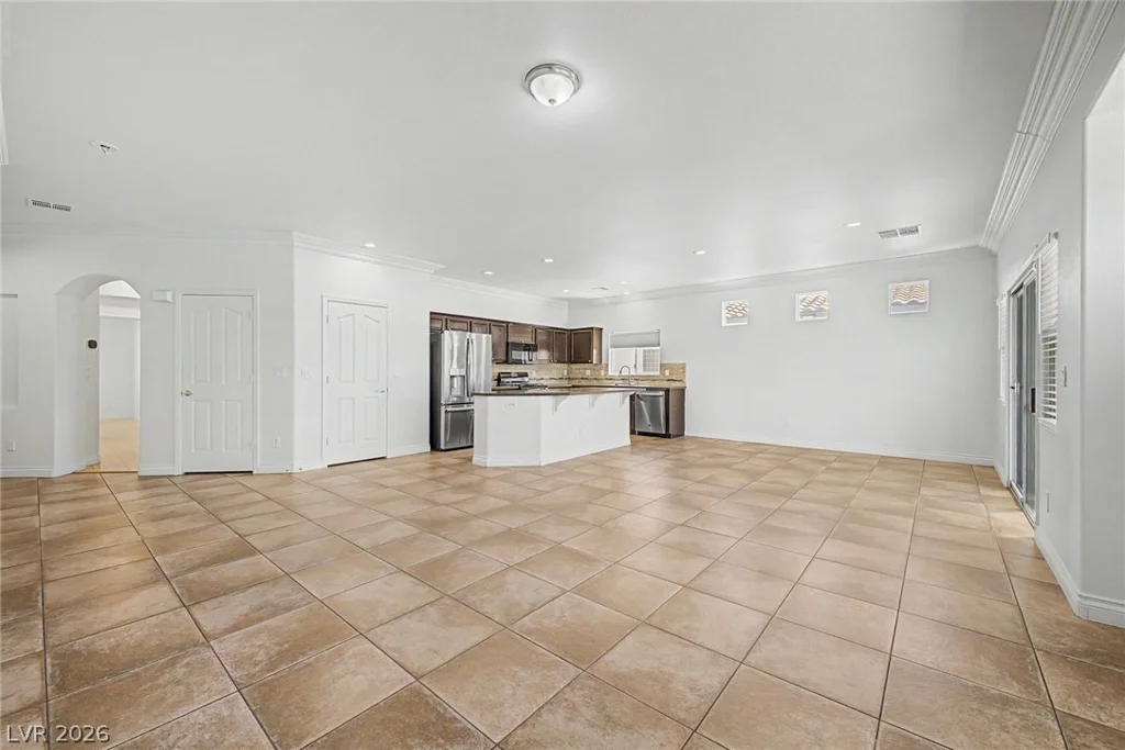 5511 Meedeldale, North Las Vegas, NV 89031