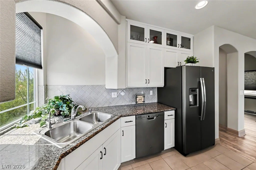 5507 Dry River, Las Vegas, NV 89141