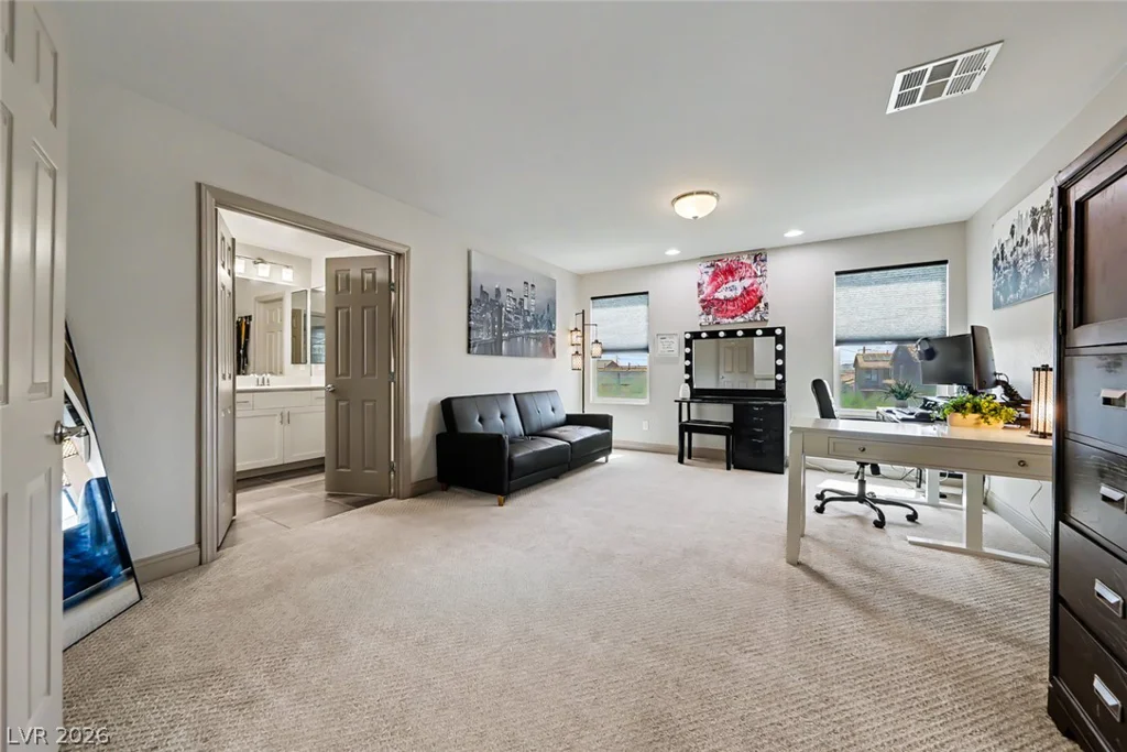 5507 Dry River, Las Vegas, NV 89141