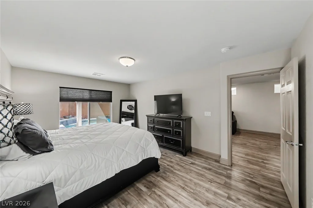 5507 Dry River, Las Vegas, NV 89141