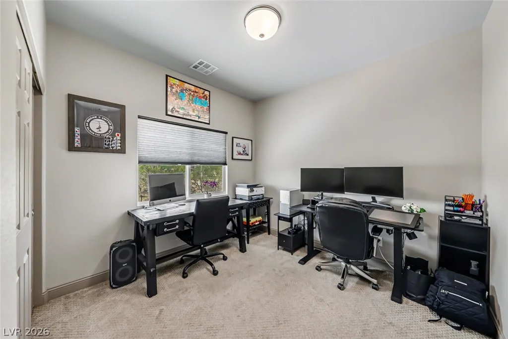 5507 Dry River, Las Vegas, NV 89141