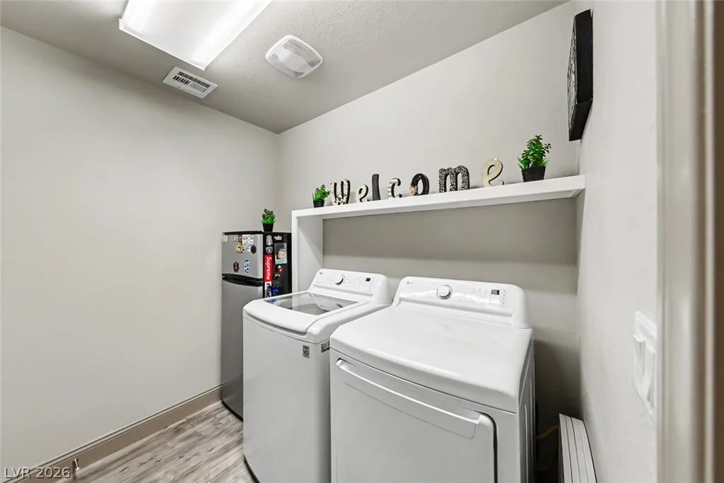 5507 Dry River, Las Vegas, NV 89141