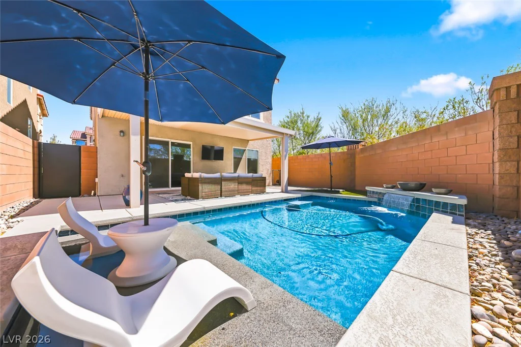 5507 Dry River, Las Vegas, NV 89141