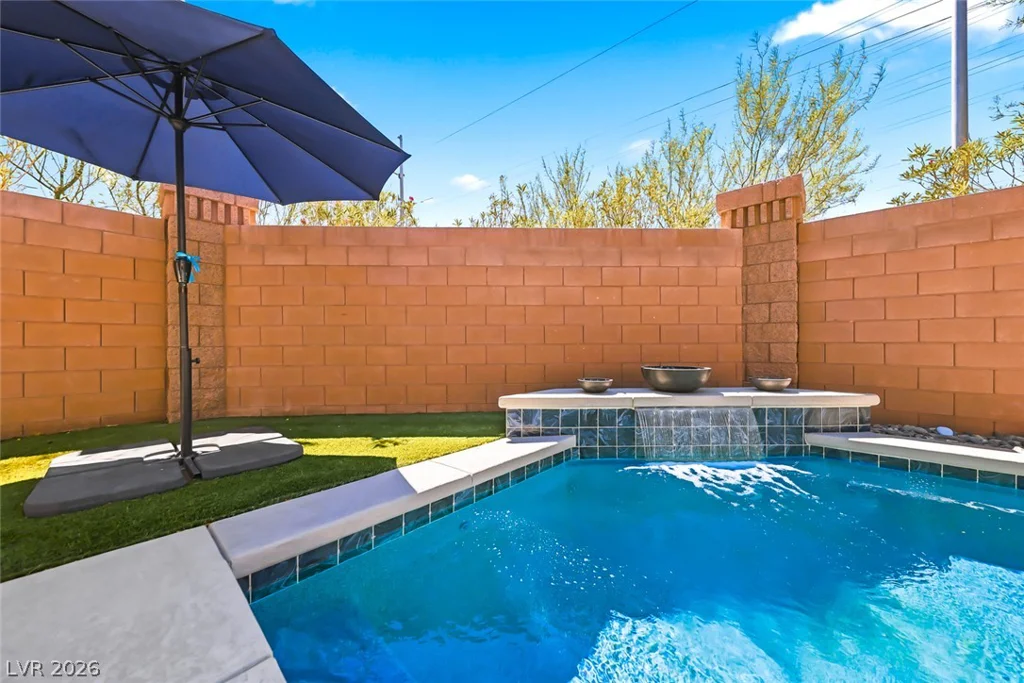 5507 Dry River, Las Vegas, NV 89141