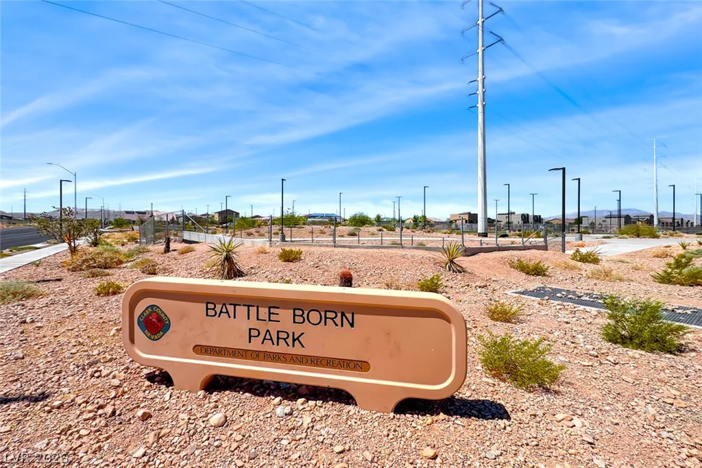 5507 Dry River, Las Vegas, NV 89141