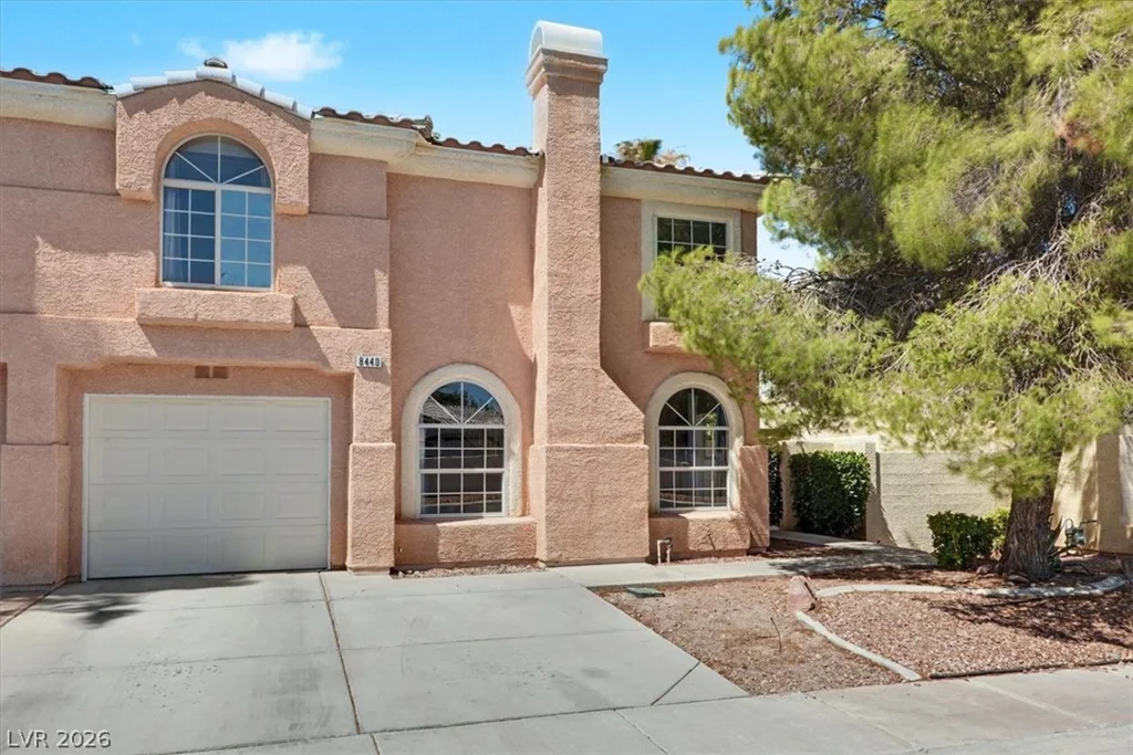 8440 Stoney Bluff, Las Vegas, NV 89129