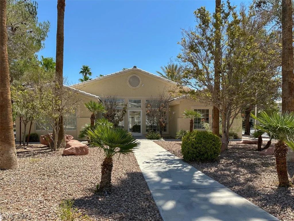 8440 Stoney Bluff, Las Vegas, NV 89129