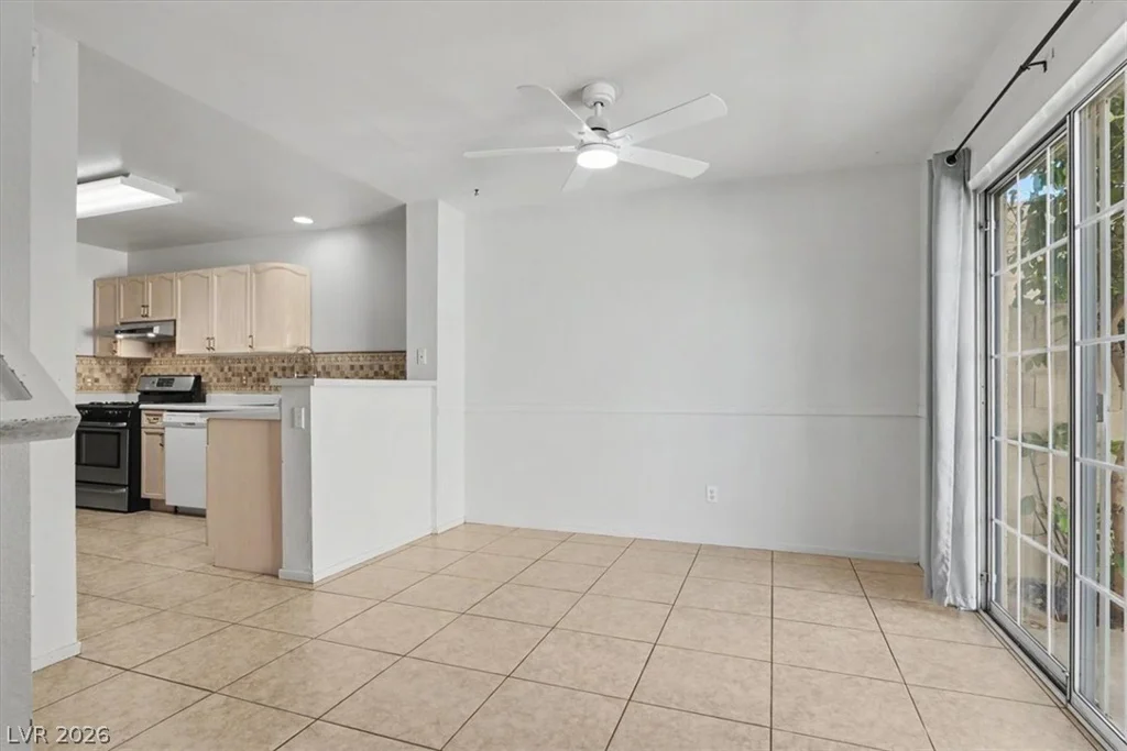 8440 Stoney Bluff, Las Vegas, NV 89129
